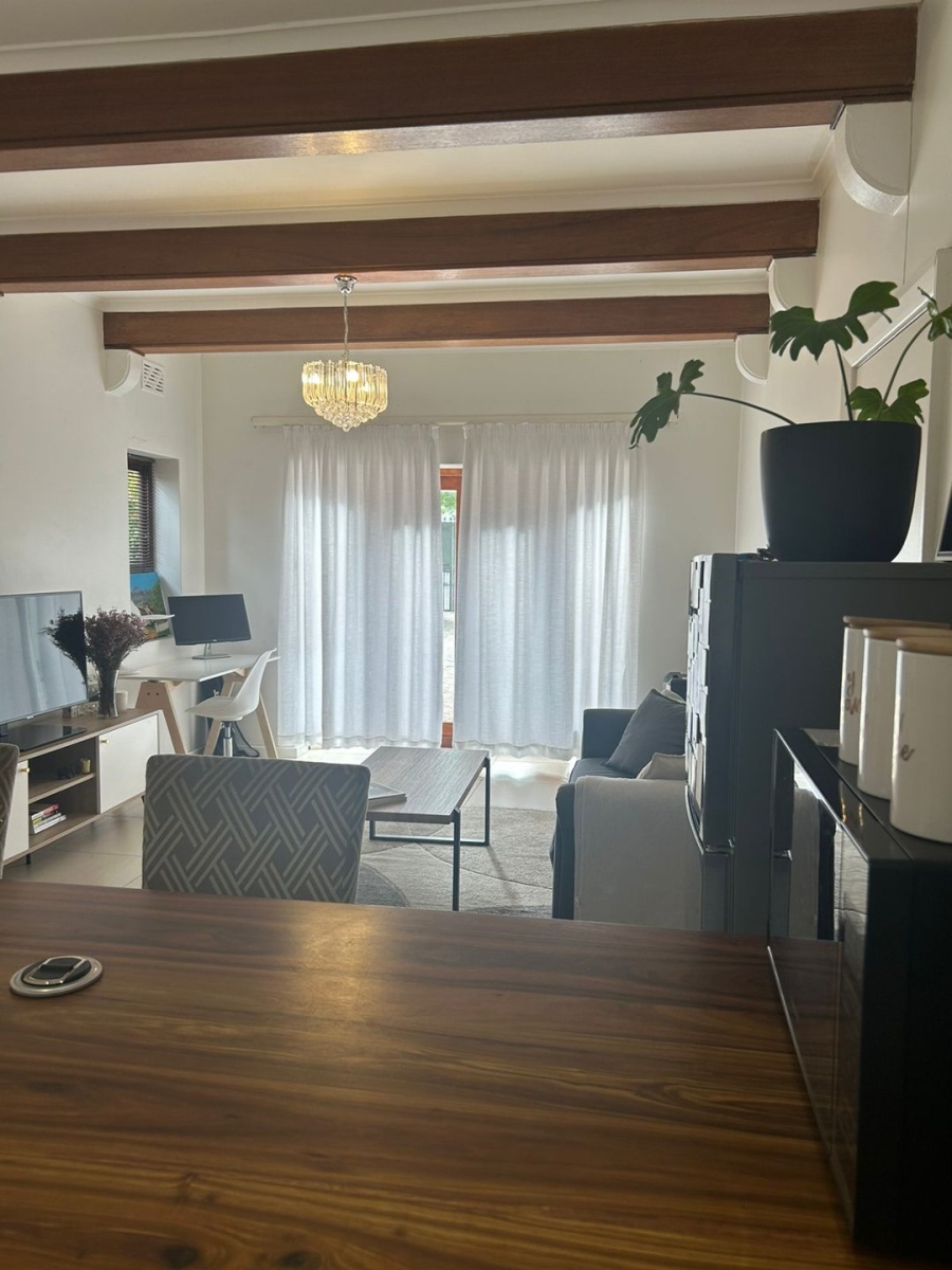 To Let 1 Bedroom Property for Rent in Rondebosch Western Cape